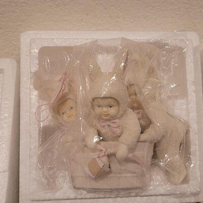 Lot 110: (3) Snowbunnies 
