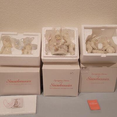 Lot 110: (3) Snowbunnies 
