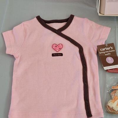 Lot 157: Baby Gift Bags, Hat, Shirt, Memory Book and Gift or Deco Tags