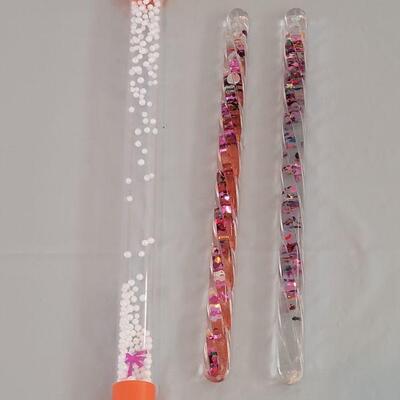 Lot 165: (2) Bubble Glitter Tubes and 1 Static Tube