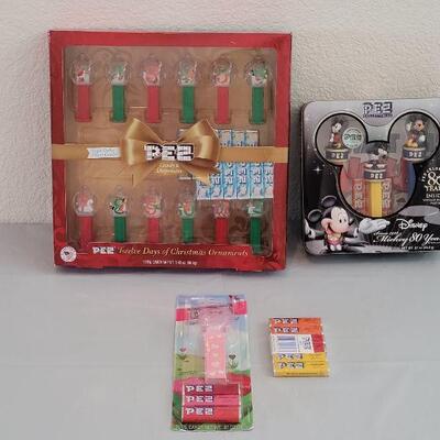 Lot 171:  Collector's PEZ Sets