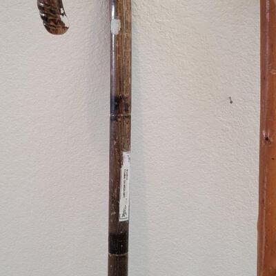 Lot 173: (2) Vintage Walking Canes