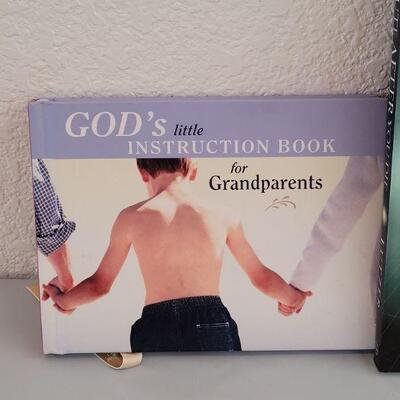 Lot 195: Religious Book Lot 