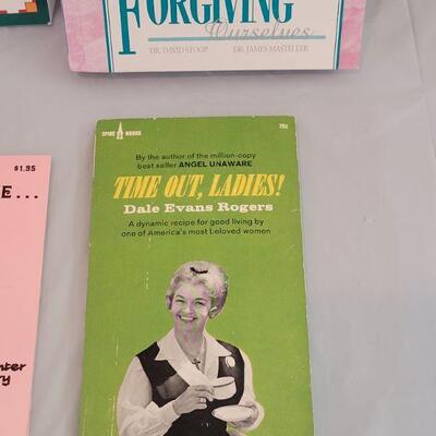 Lot 197: Book Lot