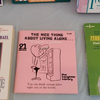 Lot 197: Book Lot