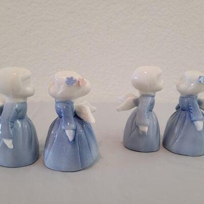 Lot 207: (4) Vintage Kissing Angels Figurines 