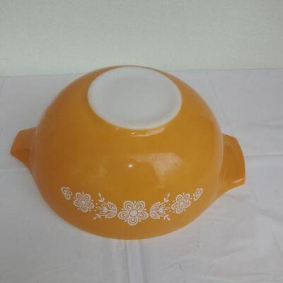 Pyrex Butterfly Gold Bowl