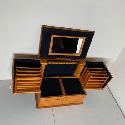 Lori Greiner Jewelry Box 