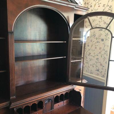 Lot 14 - Mahogany Breakfront Hutch