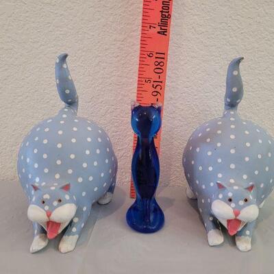 Lot 209: Blue Glass Cat (Unmarked Fenton) and 2 Polka Dot Cats