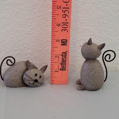 Lot 217: (2) Stone Kitties 
