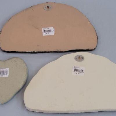 Lot 214: Stone Deco