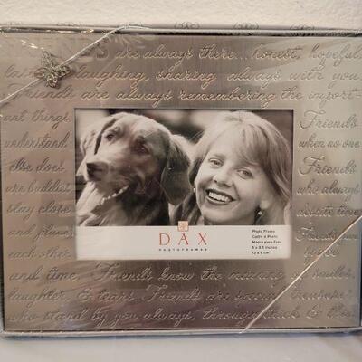 Lot 227: Photo Albums, Notecard Set and Photo Frame