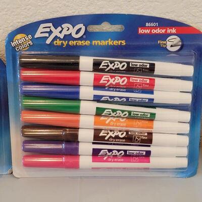 Lot 231: New Dry Erase Markers lot