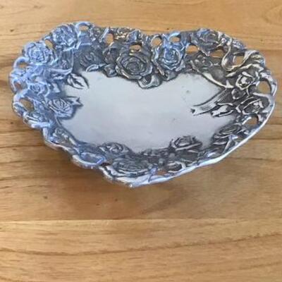 K151 - Peltrina Pewter Heart Dish