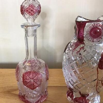 K157 - Glass Owl Pitcher & Glass Decanter
