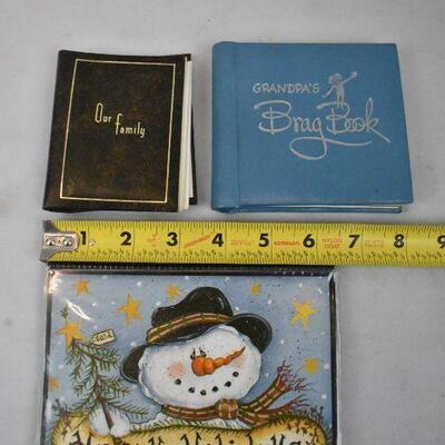 3 Small Photo Albums: 