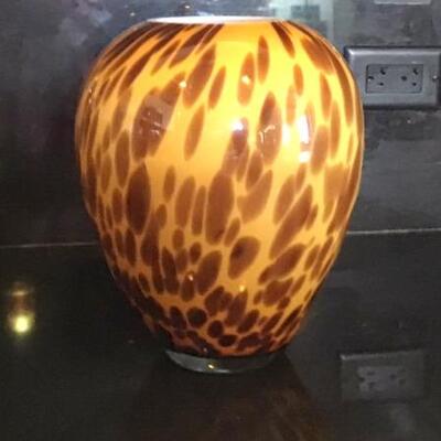 K168 - Leopard Print Art Glass Vase 11.5