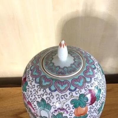 E101 - Lg. Oriental Porcelain Ginger Jar w/ Wooden Stand   #1