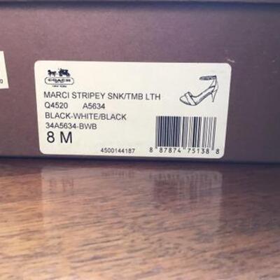 C113 - Coach Shoes w/ Box Size 8 M "Marci Stripey"