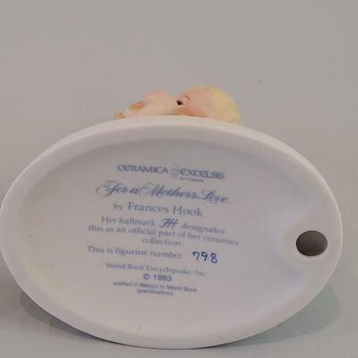 Lot 267:  Frances Hook For a Mother Set