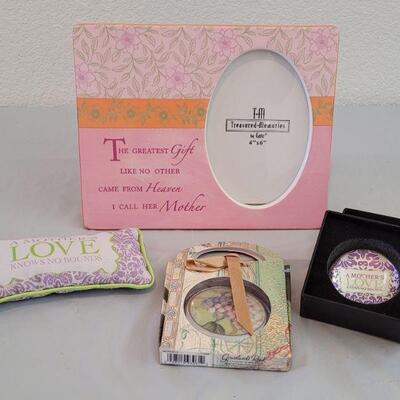 Lot 270: Mother's (Day)  Picture Frame, Pocket Book Mirror, Paperweight and Potpourri Pouches