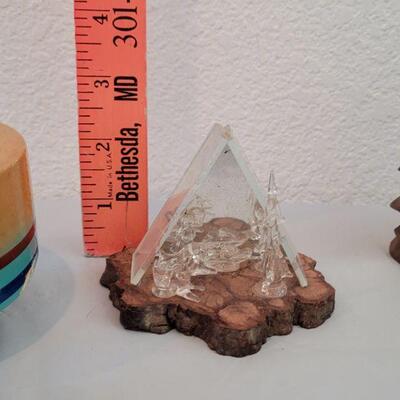 Lot 279: Miniature Glass, Oberammergauer Schnitzarbeit Wood and Rotating MusicalNativity 