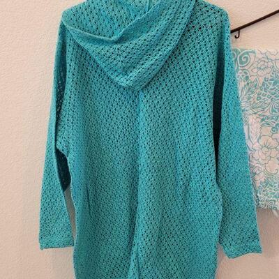 Lot 283: New Teal Button Down Hooded Jacket and Nautica Lounge Pants