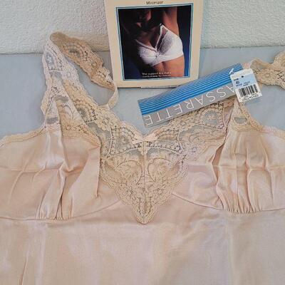Lot 285:  New Bra & Camisole 