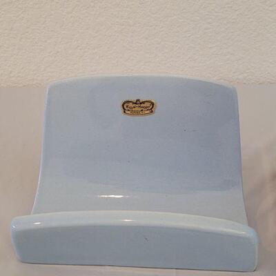 Lot 286: (2) Royal Haeger Pottery Kleenex Box and Large Soap Dish