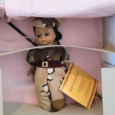 Lot 287: Madame Alexander "Welcome Home" Boy and Girl