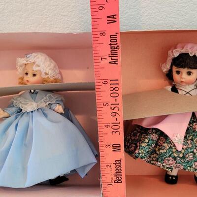 Lot 294: Madame Alexander "Lady Lee" and "Betsy Ross"
