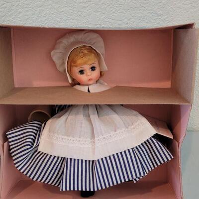 Lot 295: Madame Alexander "United States" and "Little Maid"