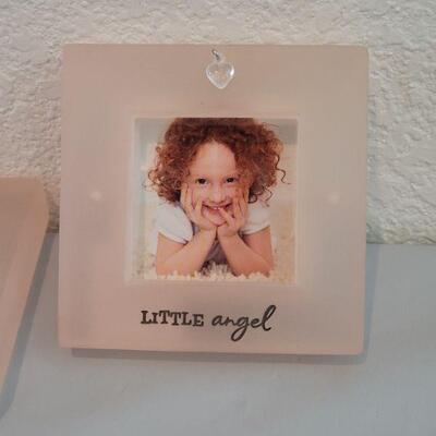 Lot 301: New Piggy Bank and Mini Frames