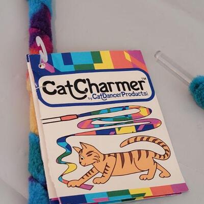 Lot 302: New Cat and Dog Toys