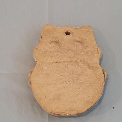 Lot 307: Cat Pottery
