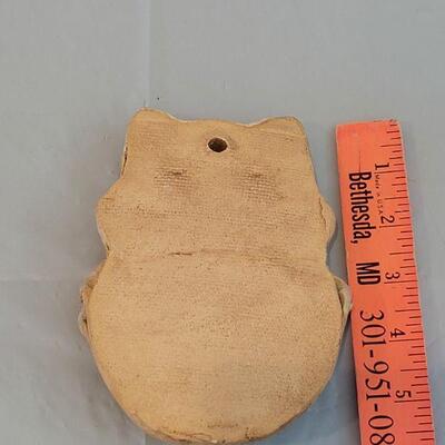 Lot 307: Cat Pottery