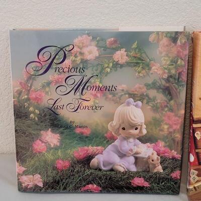 Lot 311: Collectibles Books