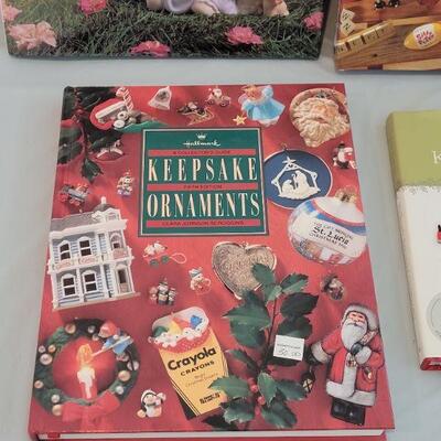 Lot 311: Collectibles Books