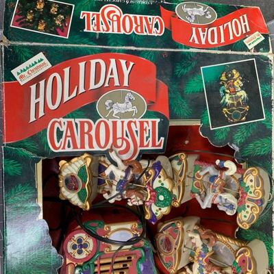 #24 Holiday Carousel