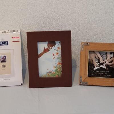 Lot 324: New Picture Frames and Framed "Father" Deco