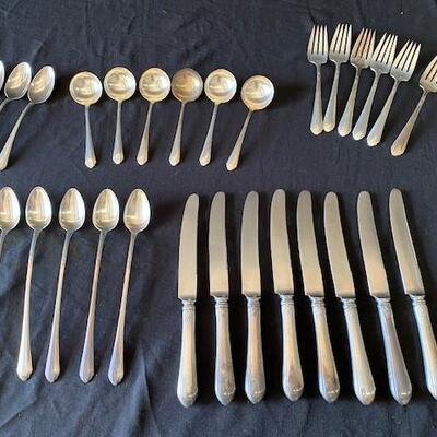 LOT#H1: 46 Piece Towle Patent 1928 Sterling Silver Flatware (1410g)