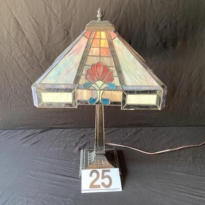 LOT#T25: Contemporary Tiffany Style Lamp