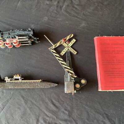 LOT#T41: Assorted Railroad Lot #1
