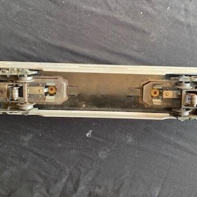 LOT#T43: Lionel Two-Piece Passenger Train Set