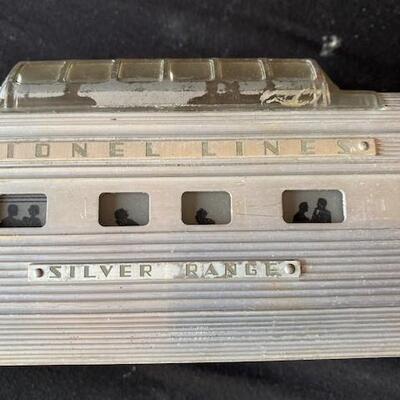 LOT#T43: Lionel Two-Piece Passenger Train Set
