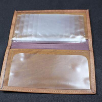 LOT#T48: Vintage Men's Chicago Bulls Wallet