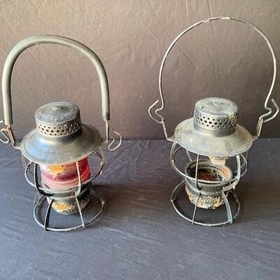 LOT#P56: Pair of Dressel PA Railroad Lanterns