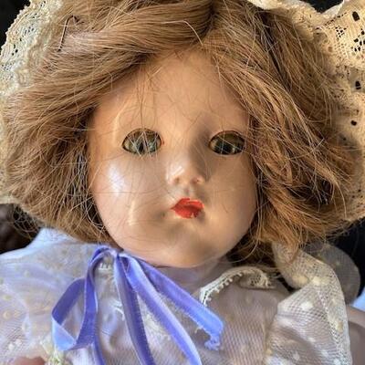 LOT#P60: Assorted Vintage Doll Lot #1