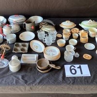 LOT#P61: Assorted Miniature Lot #1